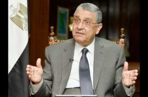الدكتور محمد شاكر، وزير الكهرباء